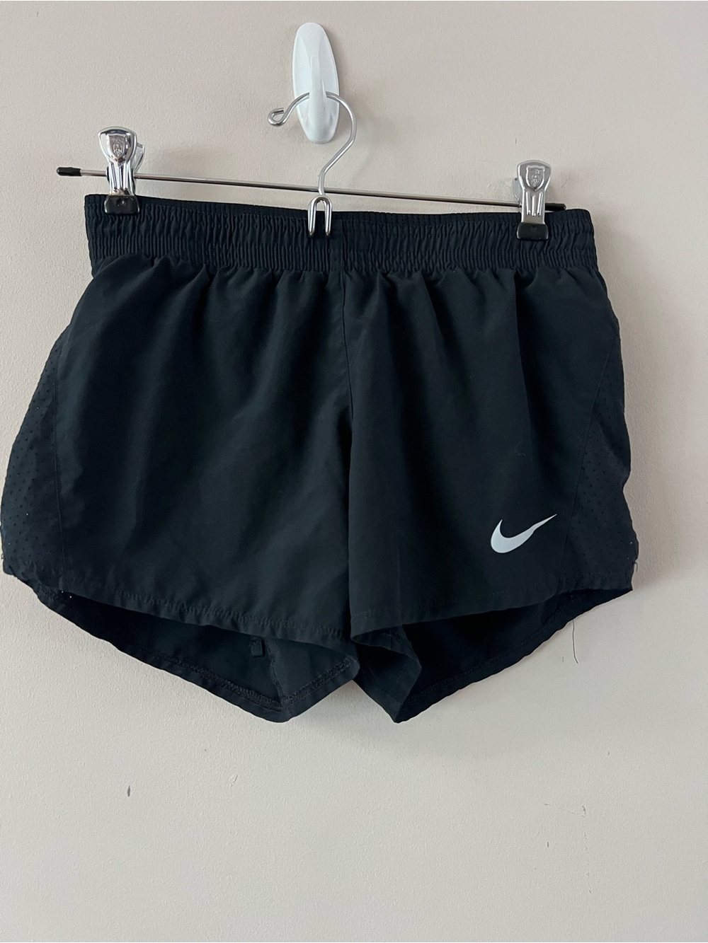 Nike Women's Black lined Running Shorts ladies size xs dri fit